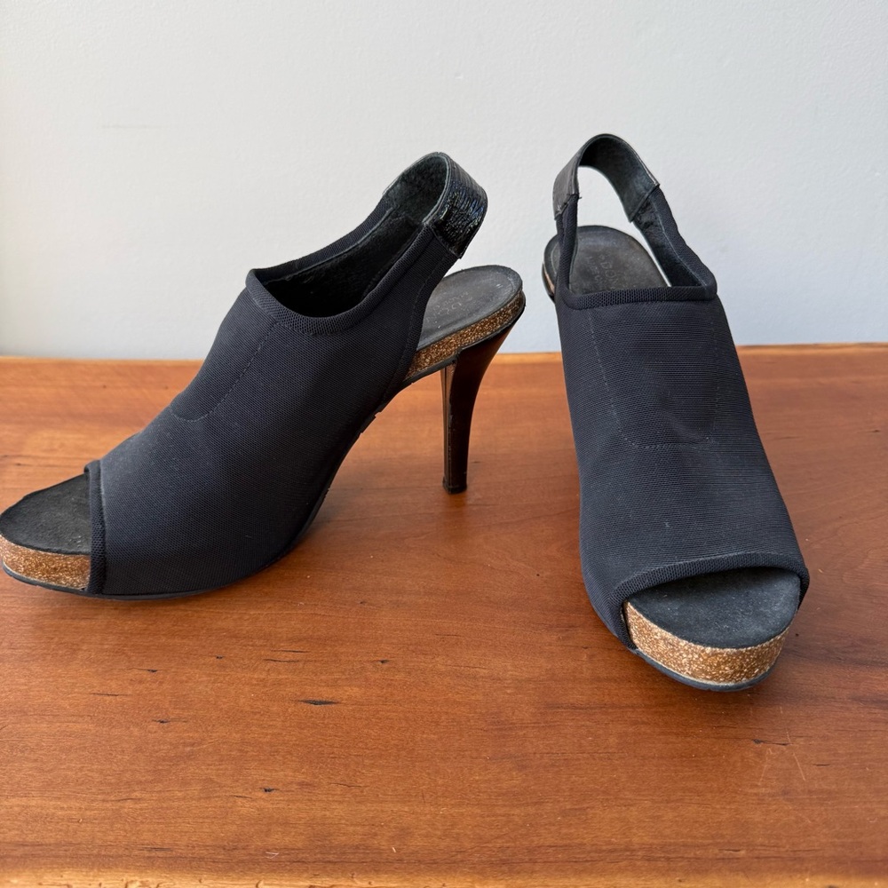 Donald J. Pliner Black Slingback Platform Heels size 8
